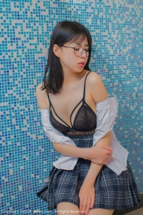 [XIUREN秀人网]2018.07.24 No.1094 艾栗栗栗栗栗栗吖[50+1P176M]